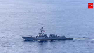 Hơn 10.000 lính Mỹ vây kín eo biển Hormuz