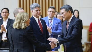 Thủ tướng Lê Minh Hưng làm việc với Đoàn 52 doanh nghiệp hàng đầu Hoa Kỳ