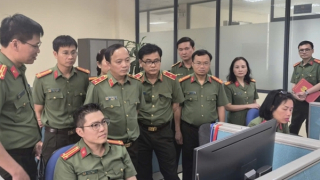 Khuyến khích cơ chế thu hút nhân tài trong lĩnh vực nghiên cứu, sản xuất tài liệu bảo mật, bảo an