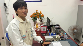 Nữ giúp việc đột nhập công ty của gia chủ để trộm 20 laptop