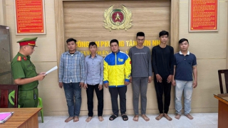 Lên mạng hẹn nhau giải quyết mâu thuẫn, 8 thanh niên bị khởi tố