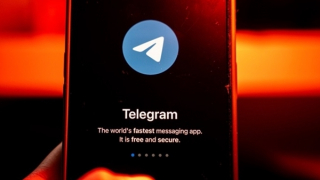 FBI: Tin tặc dùng Telegram phát tán mã độc