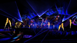 Kỵ binh, cảnh khuyển lên sân khấu Mỹ Đình trong màn thực cảnh “Bình yên Tổ quốc”