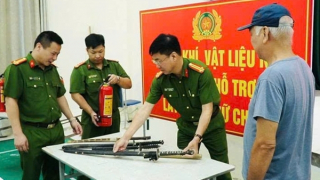 Sử dụng dao, súng bắn đạn ghém không đúng mục đích sẽ bị xử lý như vũ khí quân dụng