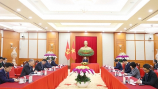 Tổng Bí thư, Chủ tịch nước Tô Lâm điện đàm với Thủ tướng Australia