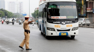 CSGT Hà Nội tăng cường tuần tra, kết hợp camera AI siết xe khách dịp nghỉ lễ