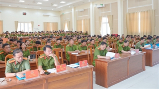 100% Công an xã, phường ở Cà Mau sẵn sàng cấp căn cước, định danh điện tử