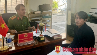 Cảnh sát hình sự đấu trí tìm kẻ giết người ở giữa biển