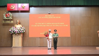 Đại tá Trịnh Khắc Cường giữ chức vụ Phó cục trưởng Cục An ninh chính trị nội bộ