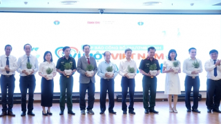 "Vì một Việt Nam khỏe mạnh": Hành động thực tiễn trước làn sóng già hóa dân số