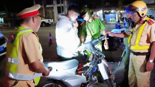 CSGT Đồng Nai “săn” xe độ, chặn đứng “quái xế”