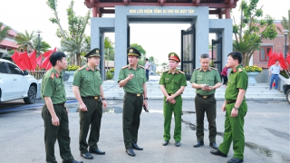 Công an Hà Tĩnh “gác lễ” cho nhân dân nghỉ lễ