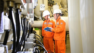 Chung tay tiết kiệm năng lượng, giữ nhịp vận hành hệ thống điện