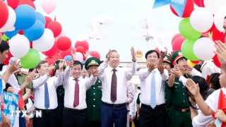 Tổng Bí thư, Chủ tịch nước Tô Lâm dự Lễ thượng cờ "Thống nhất non sông" tại Quảng Trị