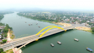Công an TP Huế đảm bảo an toàn giao thông trên sông Hương và đầm phá Tam Giang