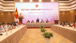 Họp báo Chính phủ thường kỳ tháng 4: Giải đáp nhiều vấn đề về giáo dục, y tế