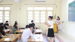 Bộ Tư pháp “tuýt còi”, Hà Nội bãi bỏ toàn bộ quyết định về dạy thêm, học thêm