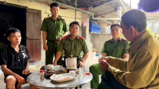 Công an xã tìm lại thân nhân cho liệt sĩ thông qua Đề án 06