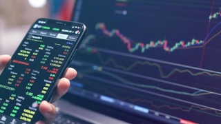 Sử dụng tiền điện tử AzCoin để chiếm đoạt tài sản