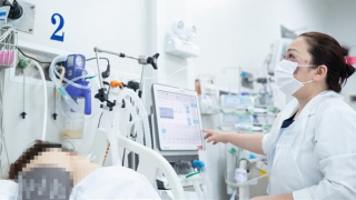 TP Hồ Chí Minh: Một phụ nữ ngộ độc thuốc tê nguy kịch sau khi hút mỡ tại phòng khám