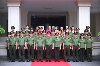 Công tác đào tạo, bồi dưỡng bảo đảm an ninh hàng không phải được tổ chức hiệu quả và an toàn