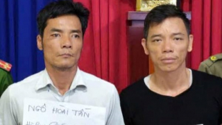 Mang danh “ủy quyền đòi nợ”, xông vào nhà cướp tài sản