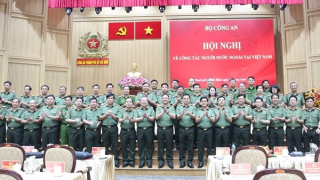 Phát huy hiệu quả công tác người nước ngoài xuyên suốt từ cấp Bộ đến cơ sở