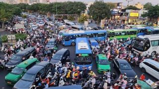 Đầu tư hạ tầng giao thông để giảm kẹt xe ở TP Hồ Chí Minh