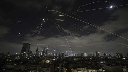 Tấn công phủ đầu - Quyền tự vệ hay lời biện hộ cho xâm lược đơn phương?