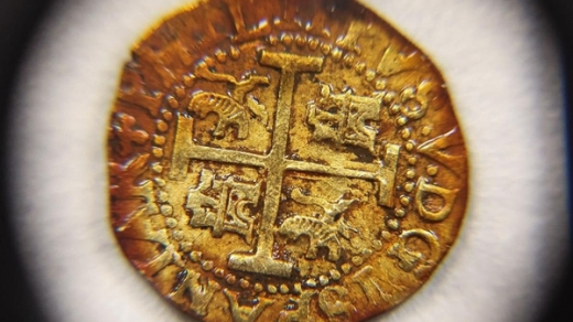 Kho báu bạc tỷ trong xác tàu đắm 300 năm