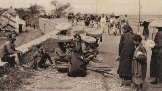 Câu chuyện đắp đê