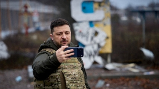 Ukraine phản công ở Kupiansk, Tổng thống Zelensky thăm tiền tuyến