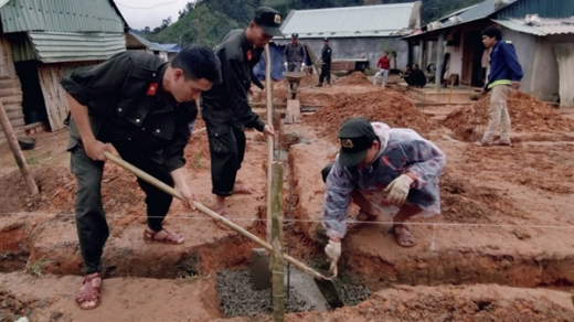 Luận điệu xảo trá, xuyên tạc “Chiến dịch Quang Trung” dựng lại nhà ở cho người dân vùng bão lũ
