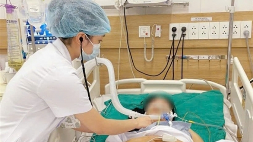 Biến chứng vì làm đẹp cấp tốc đón Tết