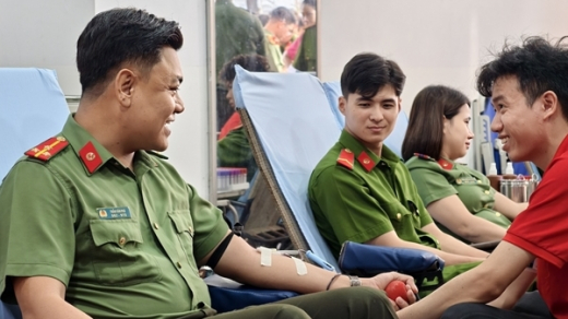 Thượng úy Công an 114 lần hiến máu tình nguyện