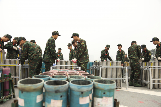 Hà Nội chuẩn bị bắn 4.600 quả pháo hoa mừng thành công Đại hội XIV của Đảng