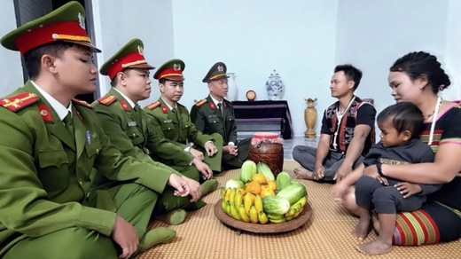 Mang khát vọng đại ngàn gửi trọn niềm tin vào Đại hội XIV của Đảng