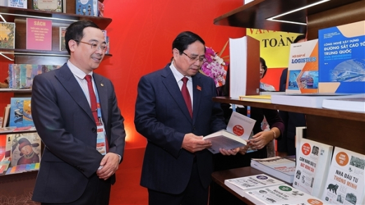 Các đại biểu tham dự ngày làm việc chính thức thứ ba Đại hội XIV của Đảng