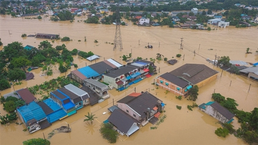 Biến đổi khí hậu: Câu chuyện cũ và những nan đề mới