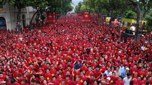 “Tiến lên” - Mệnh lệnh lịch sử và khát vọng phát triển  của dân tộc Việt Nam