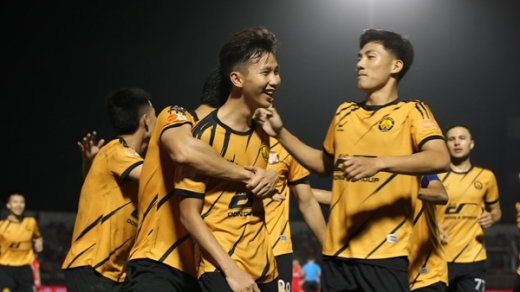 Thi đấu để khán giả yêu thương