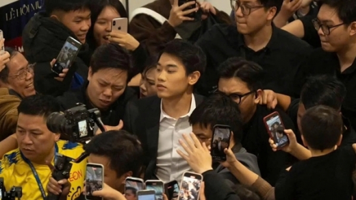 Vận động viên kiếm tiền từ quảng cáo: Làm sao cho hợp lý?