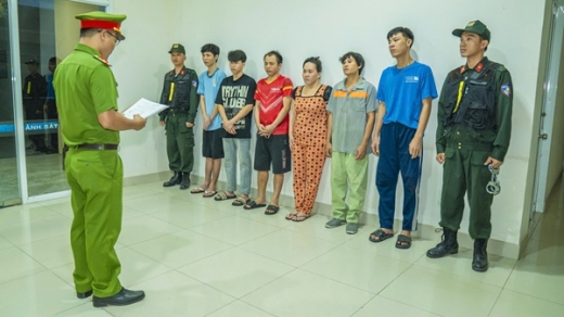 Khởi tố 6 bị can mua ma túy về phòng trọ cùng nhau sử dụng