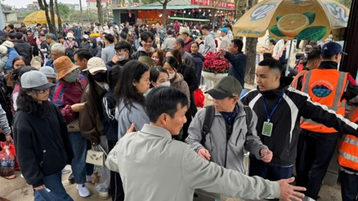 Hoàn tiền mua vé tham quan thắng cảnh Chùa Hương