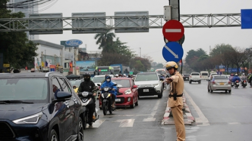 CSGT Hà Nội tăng cường bảo đảm an toàn giao thông ngày cuối kỳ nghỉ Tết