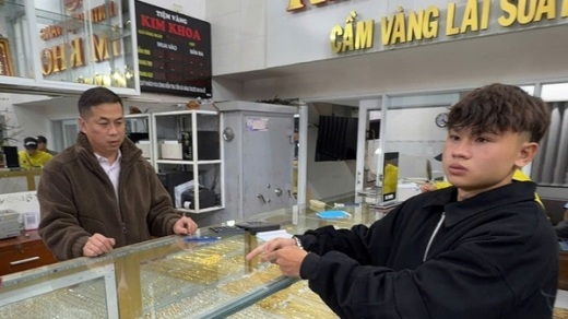16 giờ truy bắt 2 tên cướp tiệm vàng đêm Giao thừa
