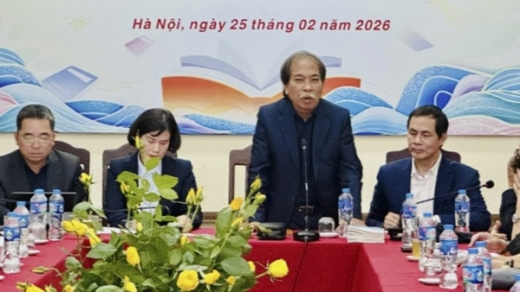 Ngày thơ Việt Nam với không gian tinh thần “trước biển lớn”