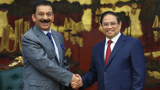 PM seeks stronger energy security cooperation with Kuwait