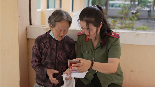 Gia Lai: Khám chữa bệnh cho 500 người nghèo