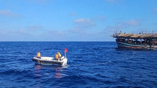 36 fishermen safely rescued after boat breaks down near Truong Sa